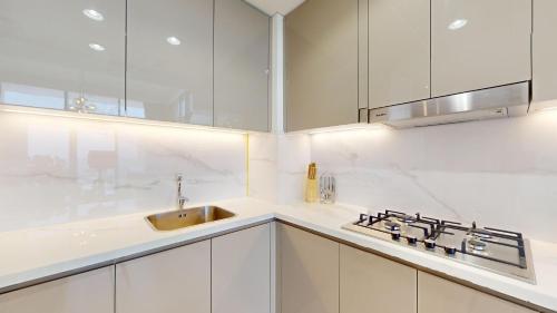 Primestay - Pristine 2BR in Azizi Riviera- Al Meydan - image 8