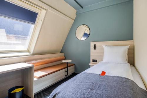 1 twin bed