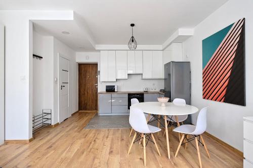 Urbannestgroup - Angorska przy Stadionie Narodowym, Varsavia