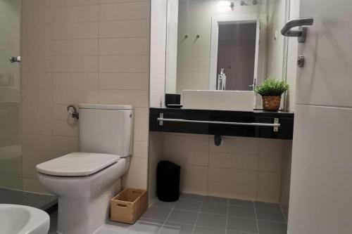 Cozy apartment with pool and private parking - Coruña, Madrid (photo 10)
