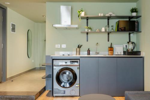 grey l studio apartments Downtown Cairo Ouzonian House near Al-Azhar mecset