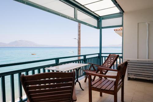 陽台/露台, Beachfront Oasis in 內蘭札