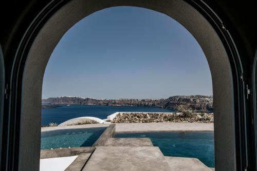 Akrorama private villas and suites