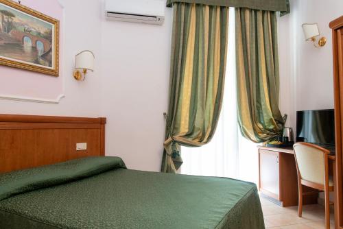 Hotel Philia - main image