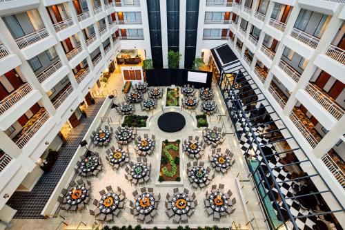 Embassy Suites by Hilton Atlanta Buckhead in Atlanta, USA