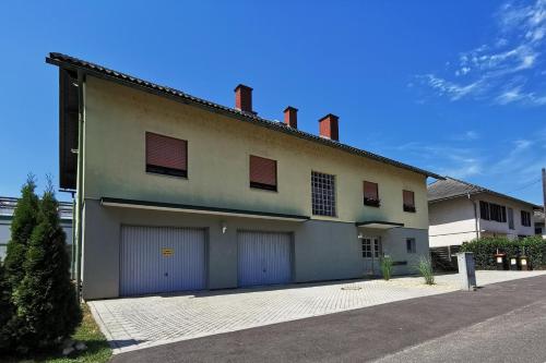 外部景觀, Niederer's Ferienwohnung Thermennah in 耶內爾斯多夫鎮中心
