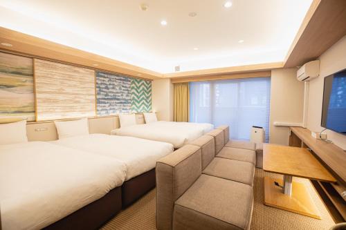 GOLD STAY Nagoya Sakae ゴールドステイ名古屋栄 Room Type - Comfort Quadruple Room