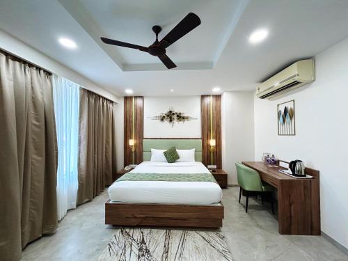 維薩瓦大酒店 (Hotel Grand Visava) in 羅納瓦拉鎮