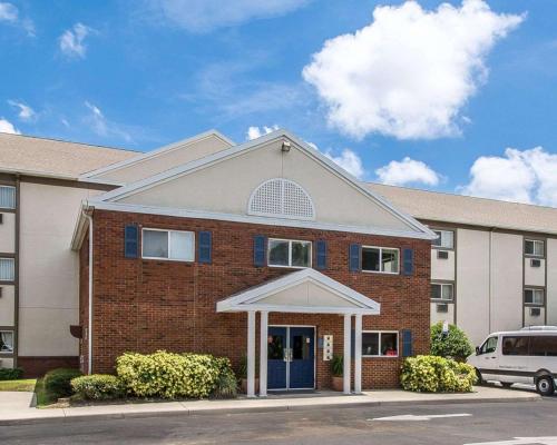 Suburban Extended Stay Hotel Melbourne Airport - image 12