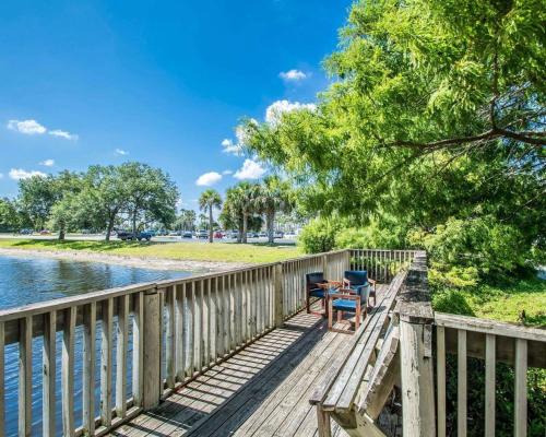 Facilities, Suburban Studios Melbourne Airport in Melbourne (FL)