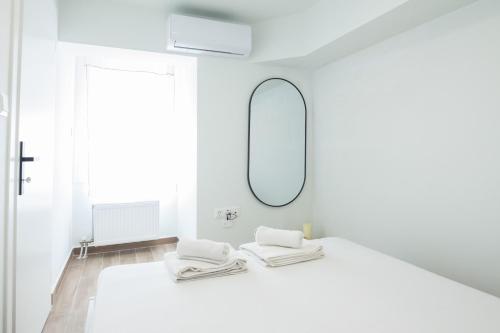 Cozy 1 Bd Basement Apt in Pagrati with Backyard - image 12