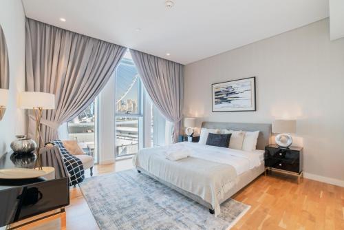 Bluewaters Residences 9 - Spectacular Unit with Dubai Eye View in Bluewaters Island