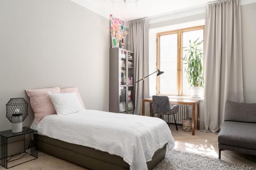 Beautiful 3 bedroom 170m2 with Sauna in Töölö, Helsinki (foto 9)