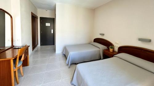 Hotel Safari - image 9