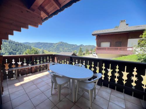 Apartment with Terrace image 10