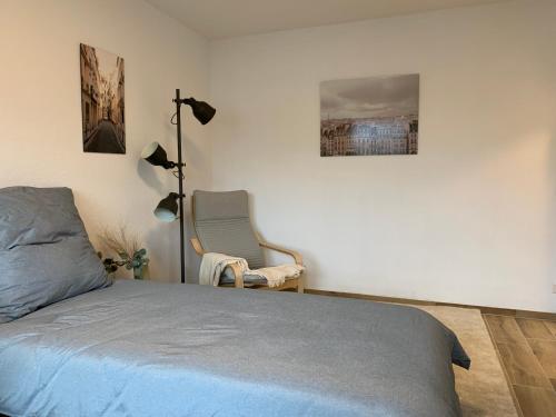 HMS16 - 1 Zimmer Apartment I Downtown I ab 5 Nächte I S-Bahn I Mercedes Benz I Balkon I Küche I Bad, Sindelfingen (zdjęcie 8)