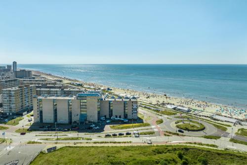 NH Zandvoort Hotel - image 4