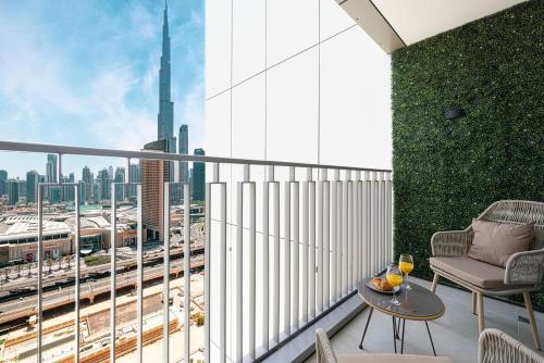 Burj Khalifa View - HighFloor - Dubai Mall Access - image 13