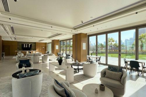 Burj Khalifa View - HighFloor - Dubai Mall Access - image 12