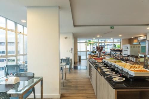 Restaurant, Hotel Costamar Ponta Verde in Maceió
