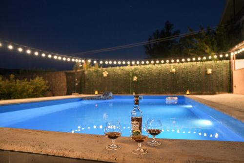 Peldbaseins, TN Guest House in Nor Geghi