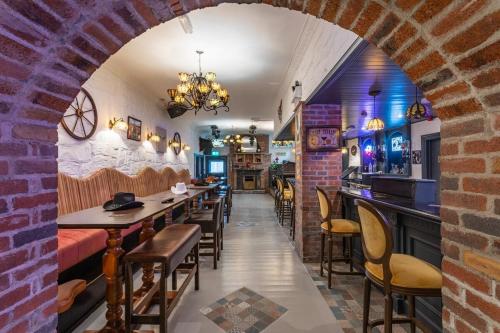 . Patriot Bar HotTub-Sleeps30