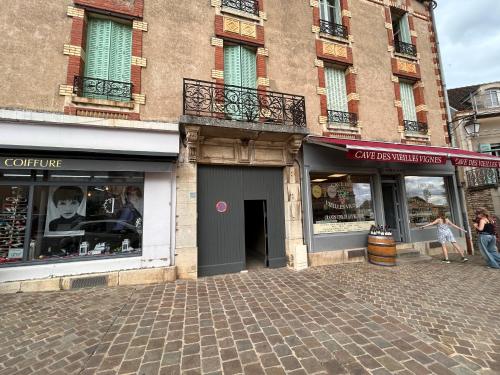 Зовнішній вигляд готелю, Chez Romain - Appartement au coeur de Meursault in Мерсол