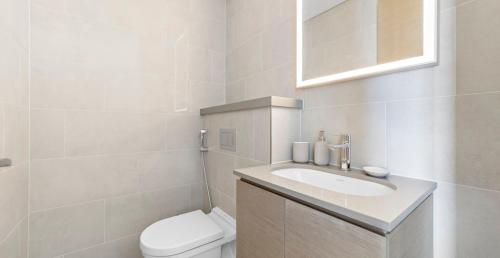 Beautiful Studio in Nad Al Sheba Dubai - image 9