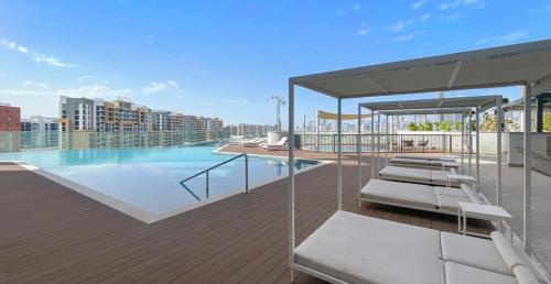 Beautiful Studio in Nad Al Sheba Dubai - image 14