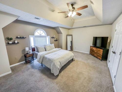 Cozy Family-sized house! in Cartersville, USA