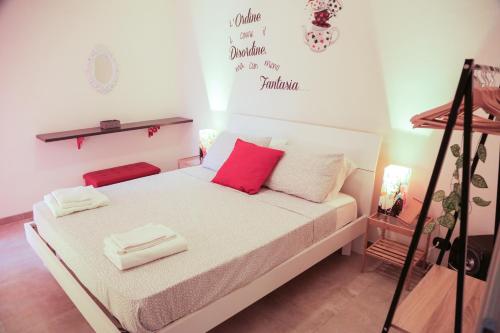 Domus Anagnina 2 bedrooms apartment, Rom (Foto 8)
