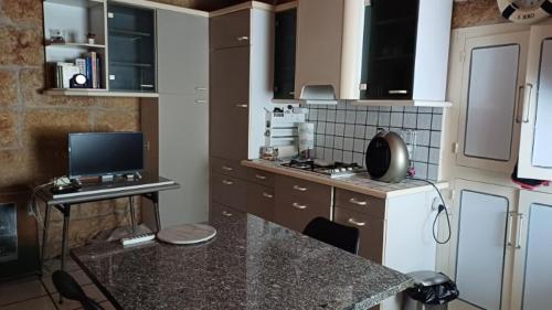 Appartement chaleureux dans une maison en pierre 3