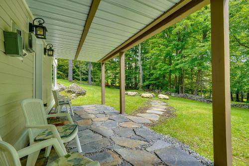 Relaxing Home Mins from Mt Snow, Hiking, and Lakes Relaxing Home Mins from Mt Snow, Hiking, and Lakes