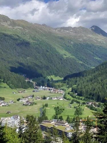 Davos - Cozy Escape - Mountain Rentals in Davos, Schweiz