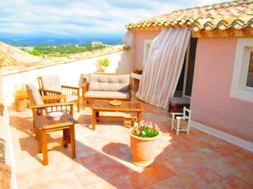 Apkārtne, Superbe maison de village et sa terrasse panoramique in Oupia