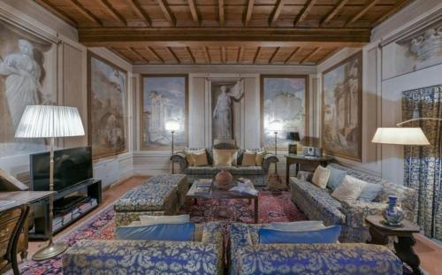 Palazzo Delle Croci - image 7