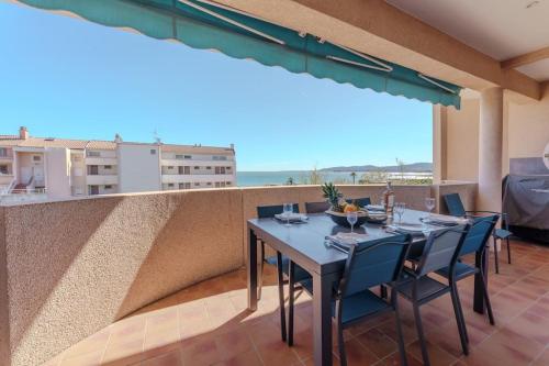Duplex front de mer in Frejus Plage