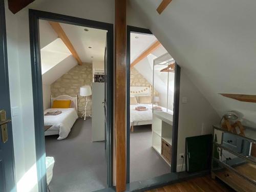 Chambres d'hôtes à 30 min de Paris (Chambres d'hotes a 30 min de Paris) in Мезон-Лафітт