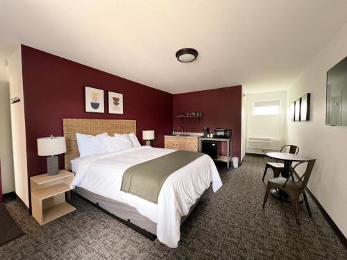 . The Nomad Motel - International Falls, MN - Near Canadian Border