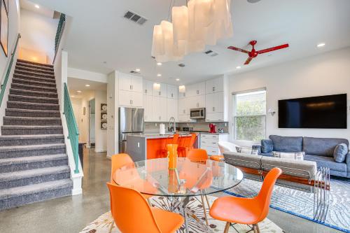 Palm Springs Oasis with Balconies and Mountain Views! in Palm Springs, USA