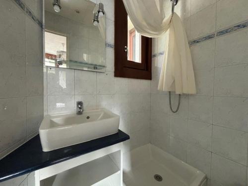 Apartment (8 Adults) image 9