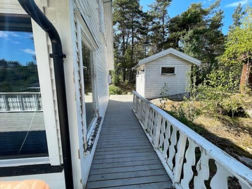 Fin landlig hytte med utsikt in Сарпсборг