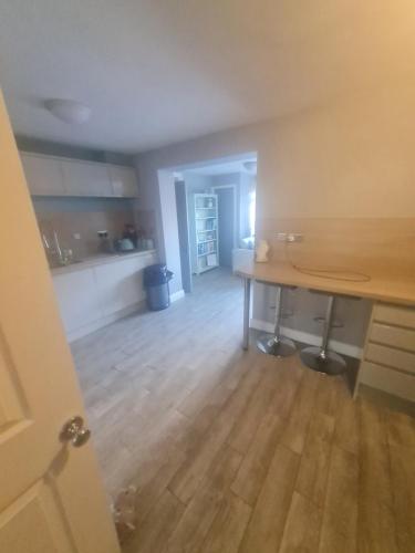 Edinburgh- 2 Double rooms available, Edinburgh (fotografie 8)