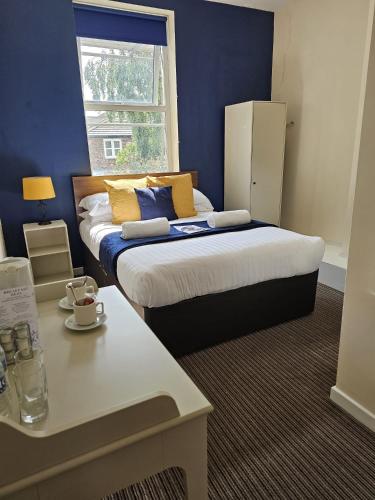 room detail thumbnail 0