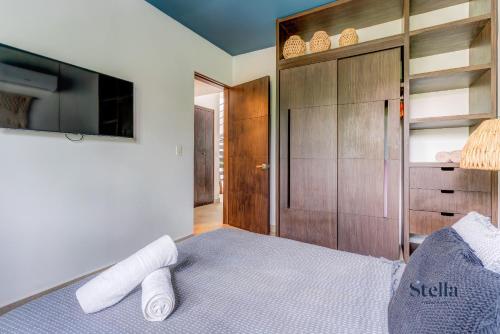 Penthouse Apartment image 10