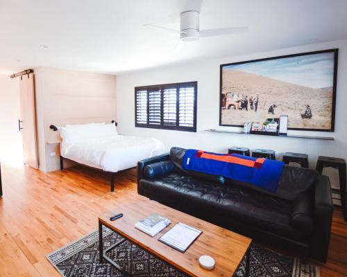 Suite, familiar