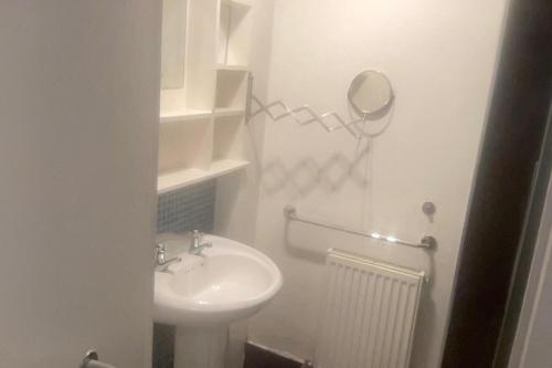 One bedroom apartment in Glasgow's west end, Glasgow (Foto 3)