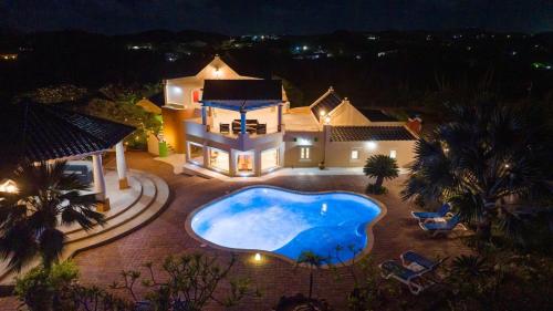 Wilderness Retreat-arubas Biggest Nature Hideaway