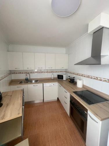 kuchyně, Atico La Roda con Terraza in La Roda