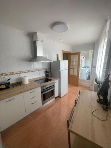kuchyně, Atico La Roda con Terraza in La Roda